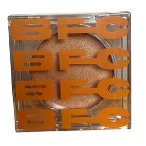 *New in Box* BEAUTY FOR CERTAIN BFC Cream Highlighter #08 (Pearlescent Taupe)